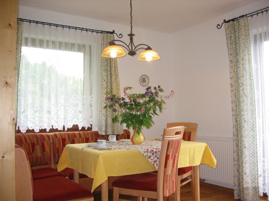 Biobauernhof Nussbaumer Nussdorf am Attersee Chambre photo
